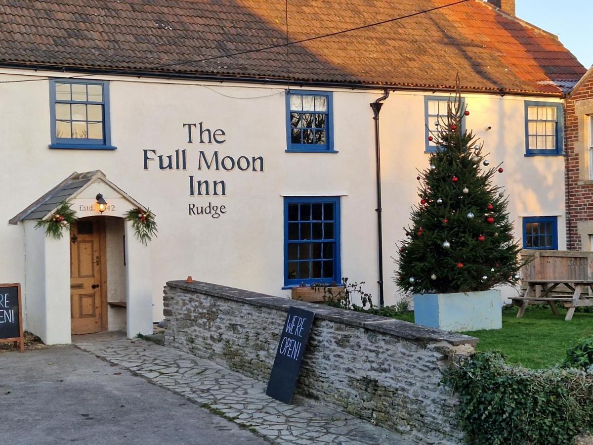Full Moon Inn Rudge Rode Ngoại thất bức ảnh