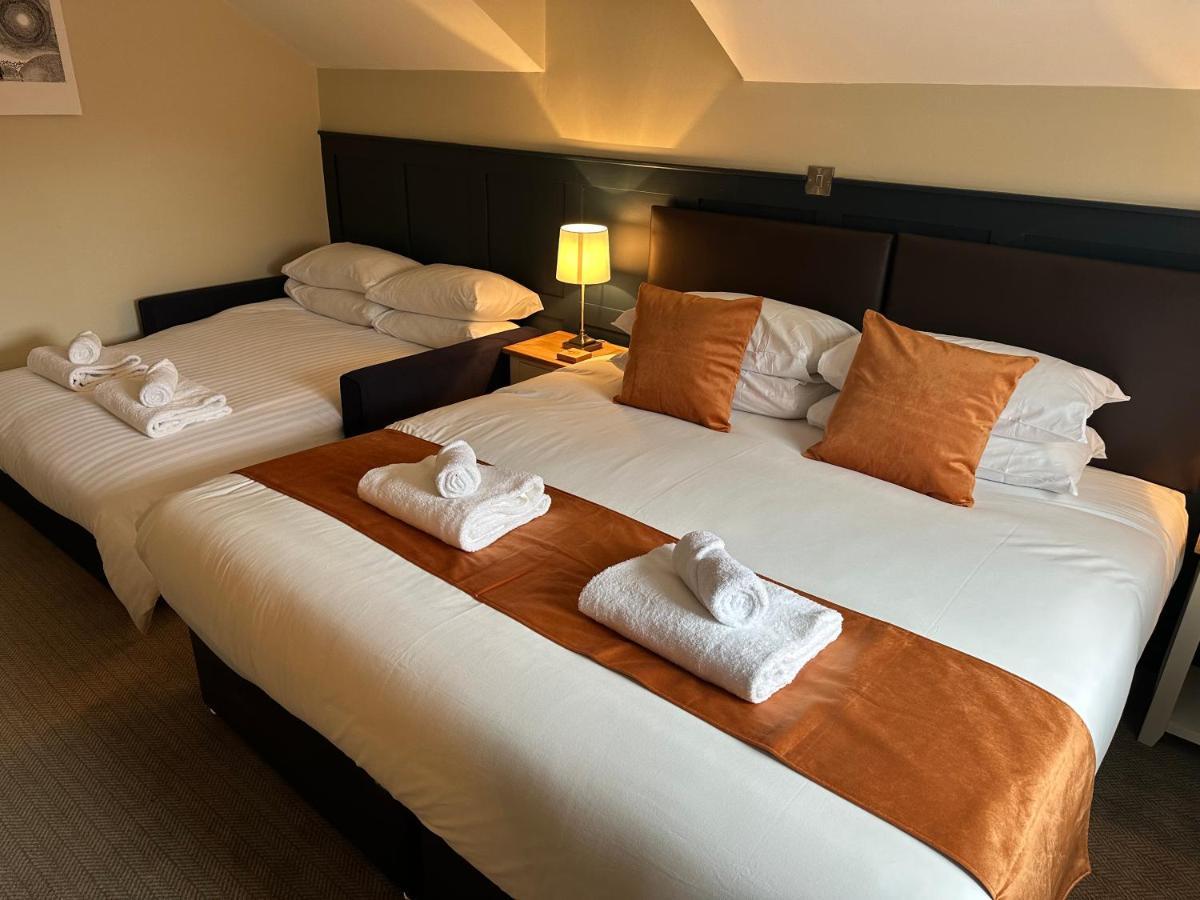Full Moon Inn Rudge Rode Ngoại thất bức ảnh