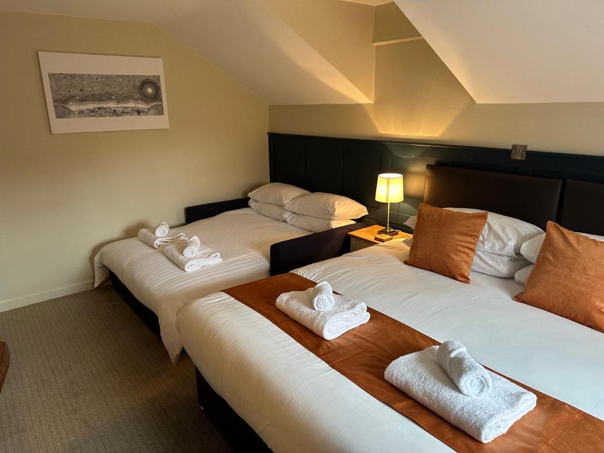 Full Moon Inn Rudge Rode Ngoại thất bức ảnh